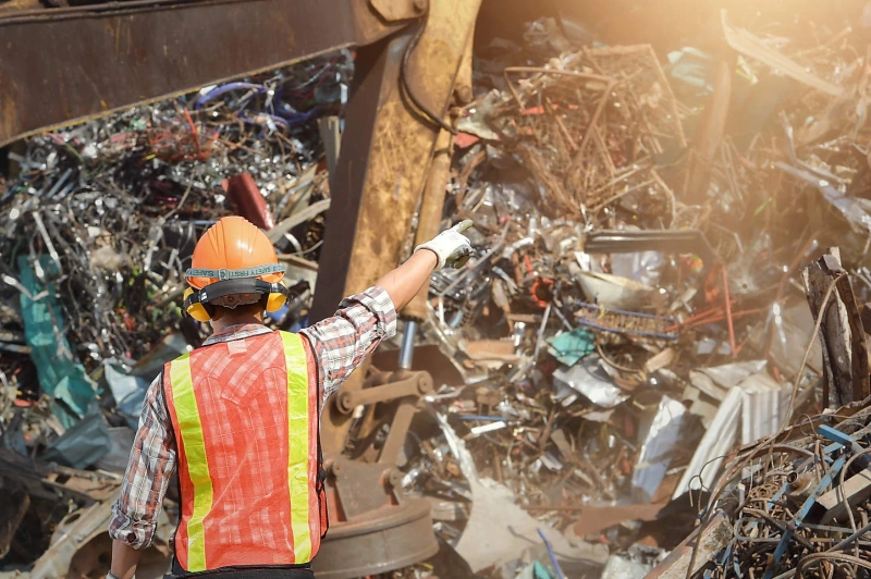 リサイクル資源の選別・仕分け・運搬